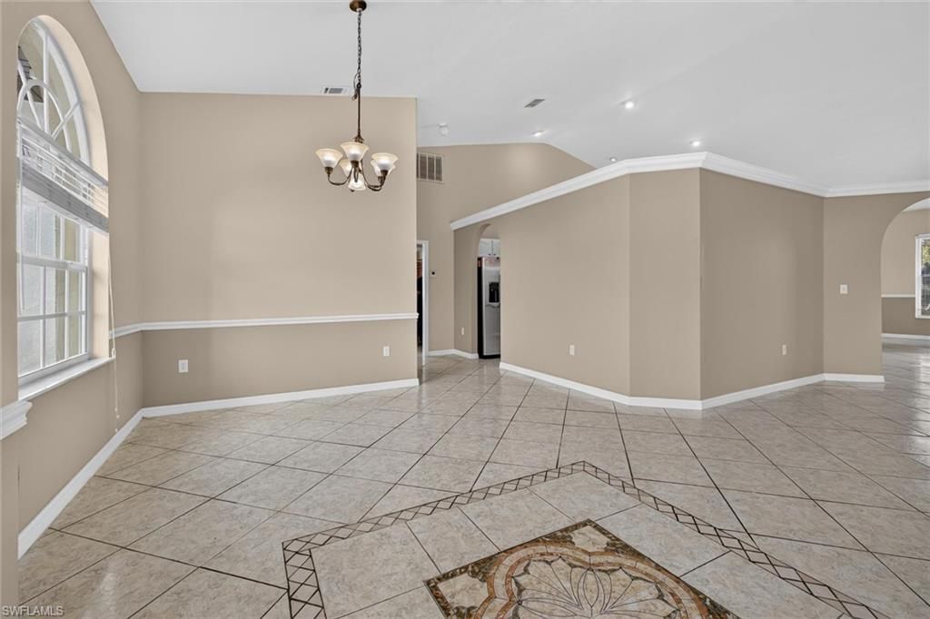 8044 San Carlos Blvd, Fort Myers, FL 33967 Photo