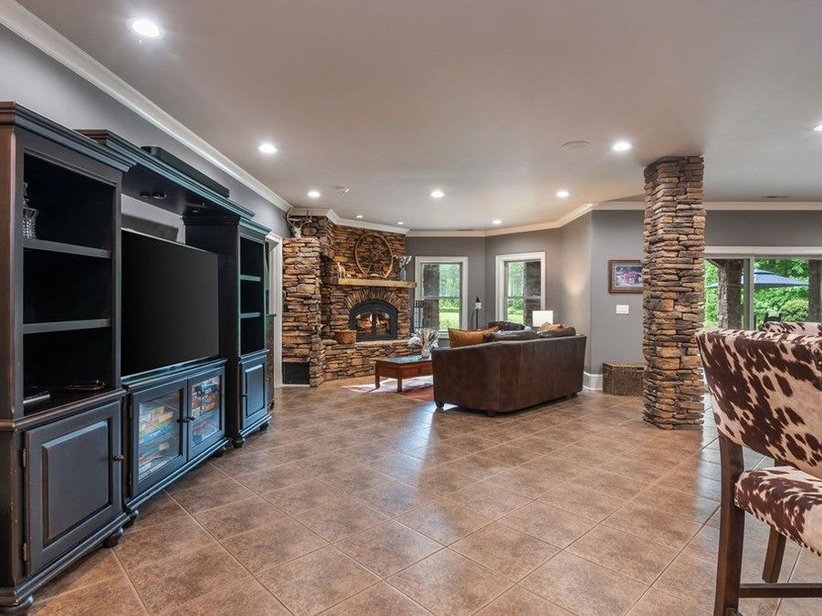 Property Image 62