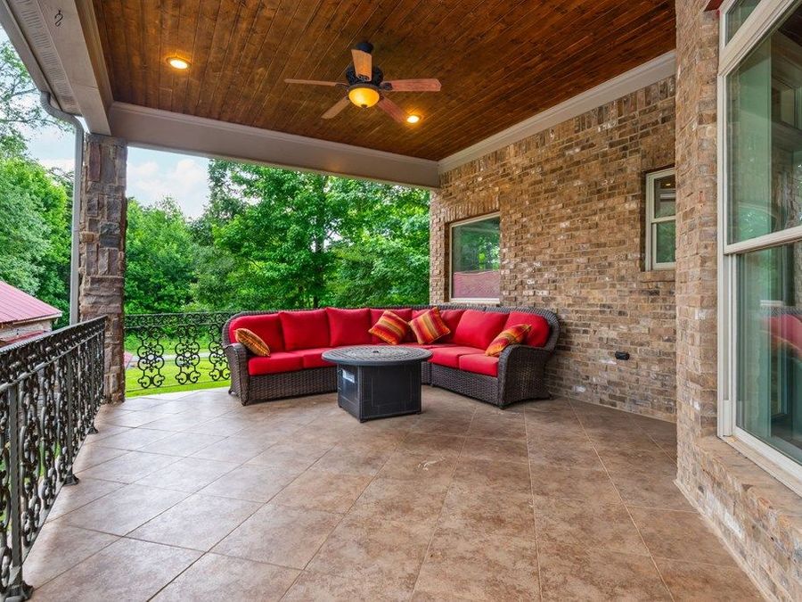 Property Image 80