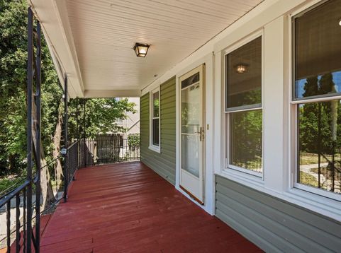 Main Photo