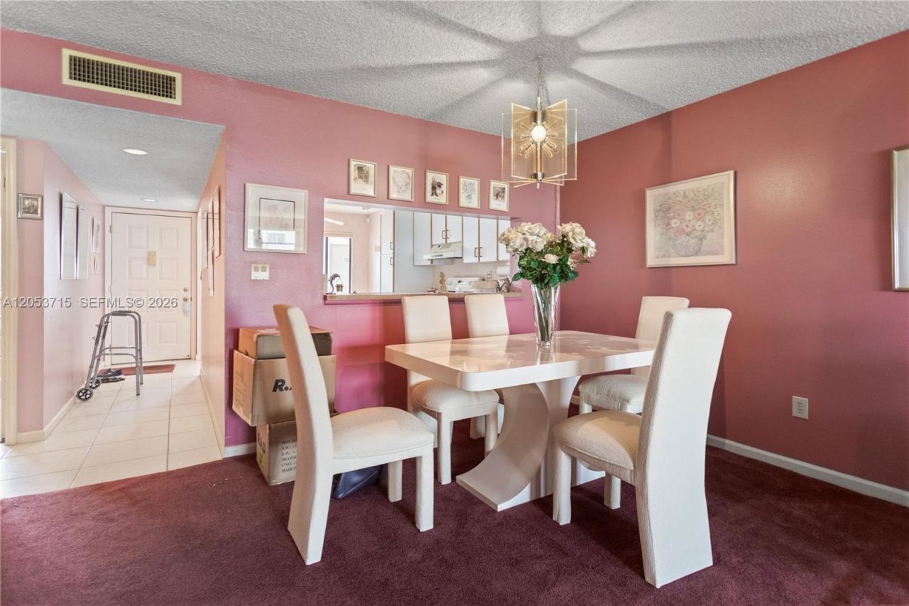10830 W Clairmont Cir , Unit 206, Tamarac, FL 33321 Photo