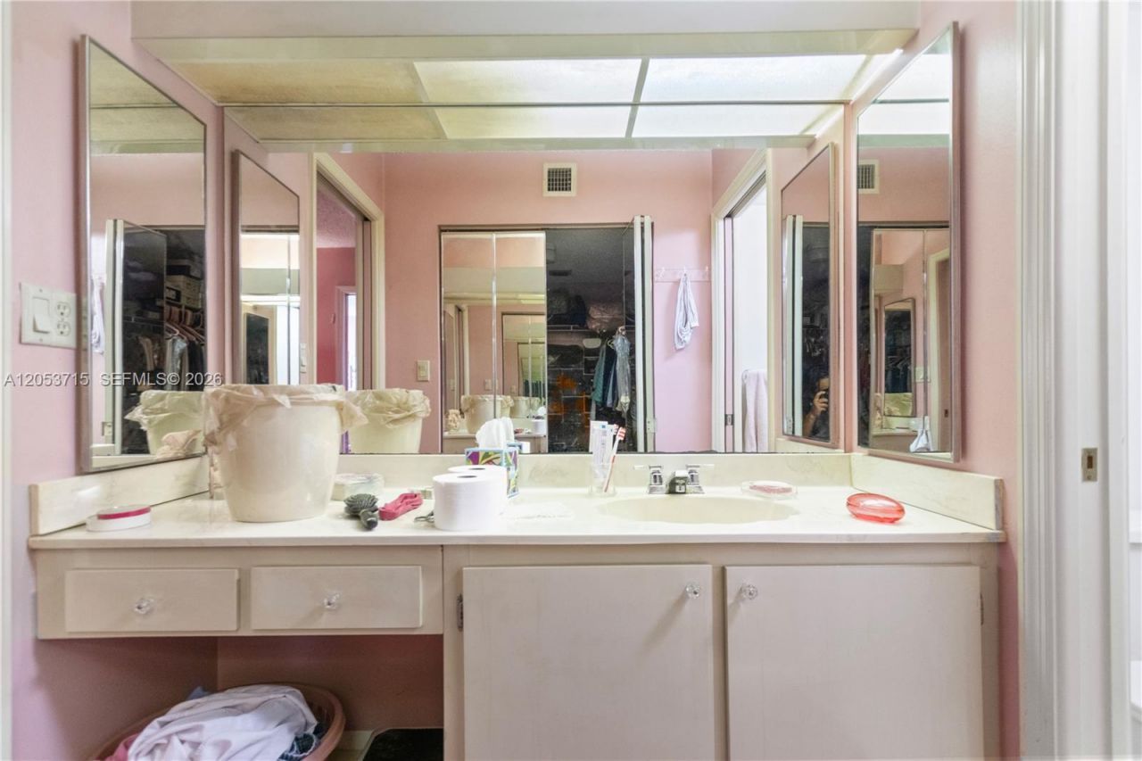 10830 W Clairmont Cir , Unit 206, Tamarac, FL 33321 Photo