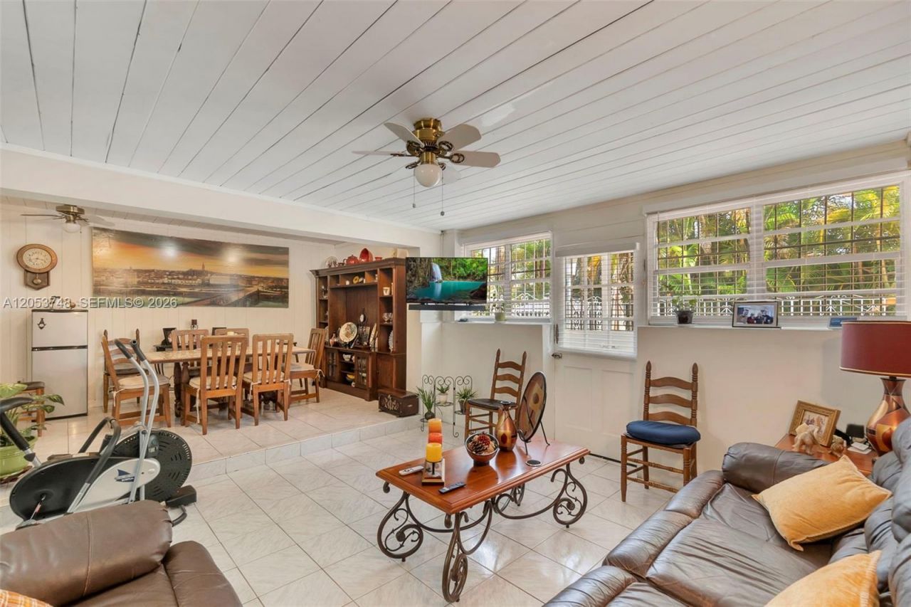 35 Oviedo Ave , Coral Gables, FL 33134 Photo