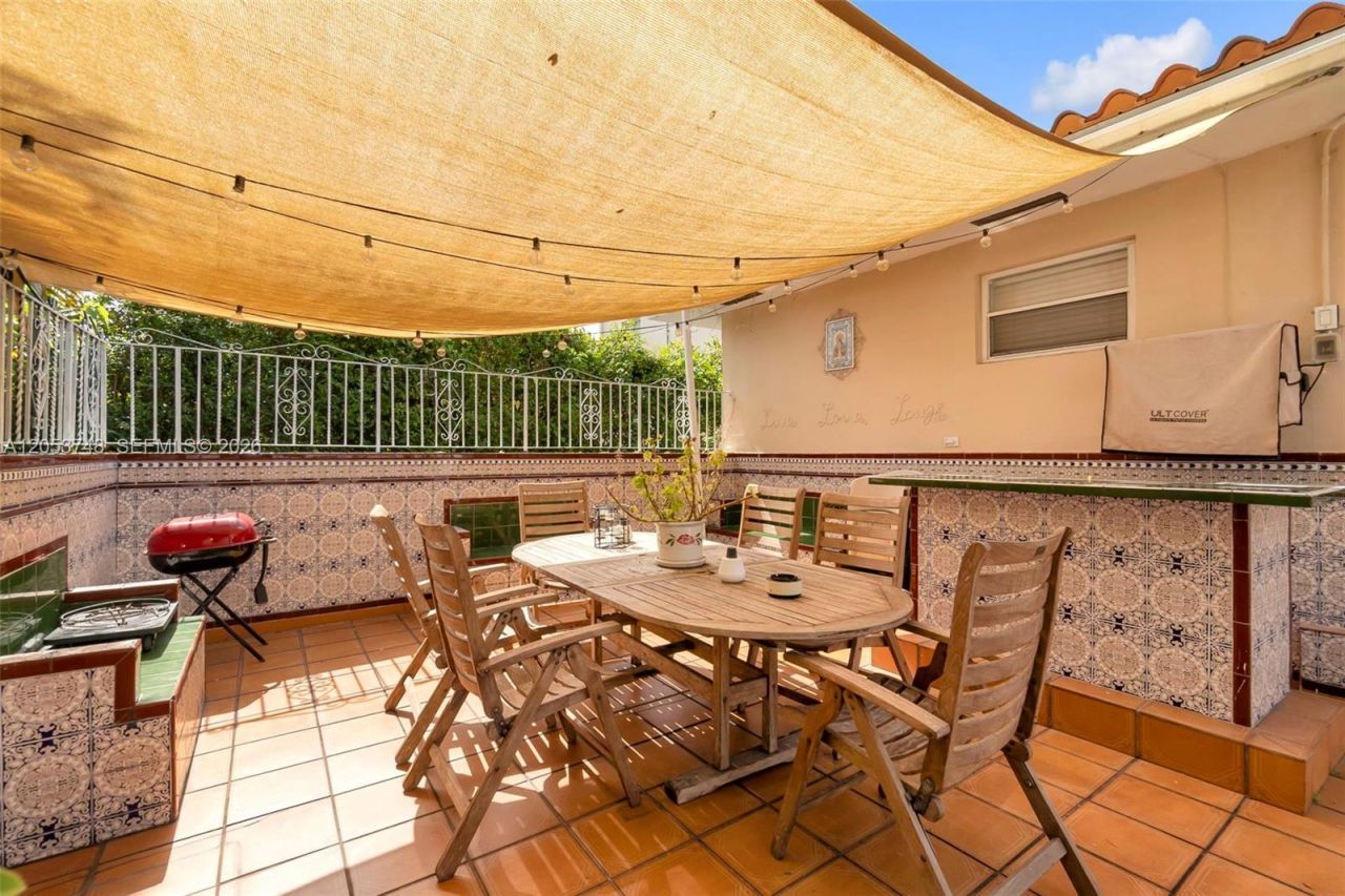35 Oviedo Ave , Coral Gables, FL 33134 Photo