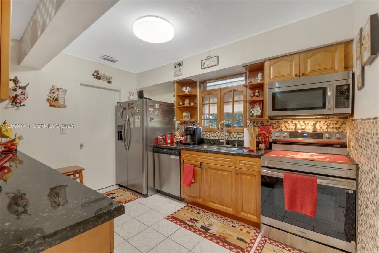 35 Oviedo Ave , Coral Gables, FL 33134 Photo