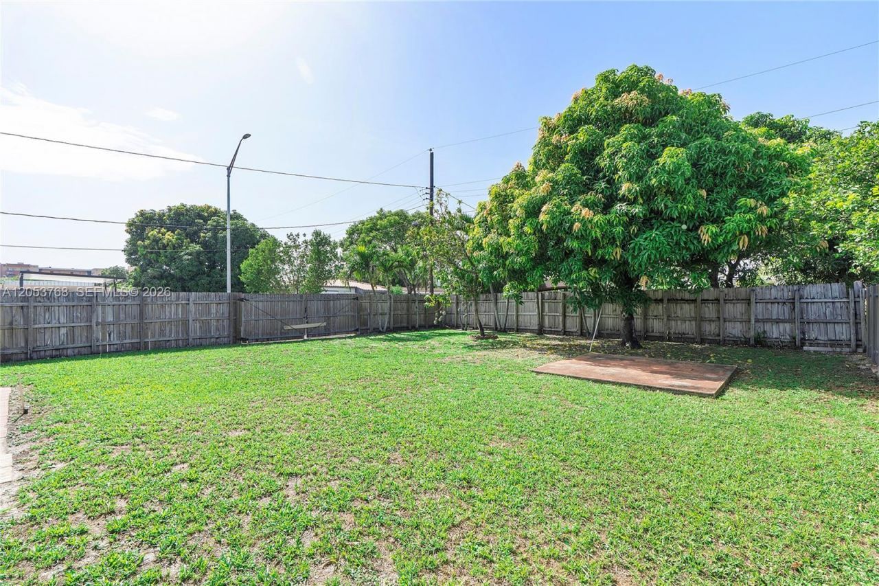 601 E 22nd St, Unit 601, Hialeah, FL 33013 Photo