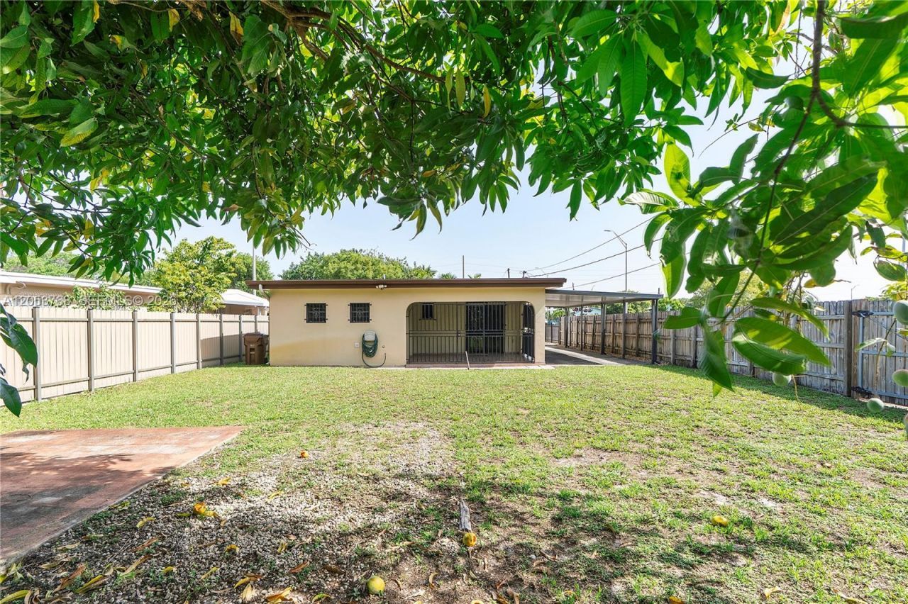 601 E 22nd St, Unit 601, Hialeah, FL 33013 Photo