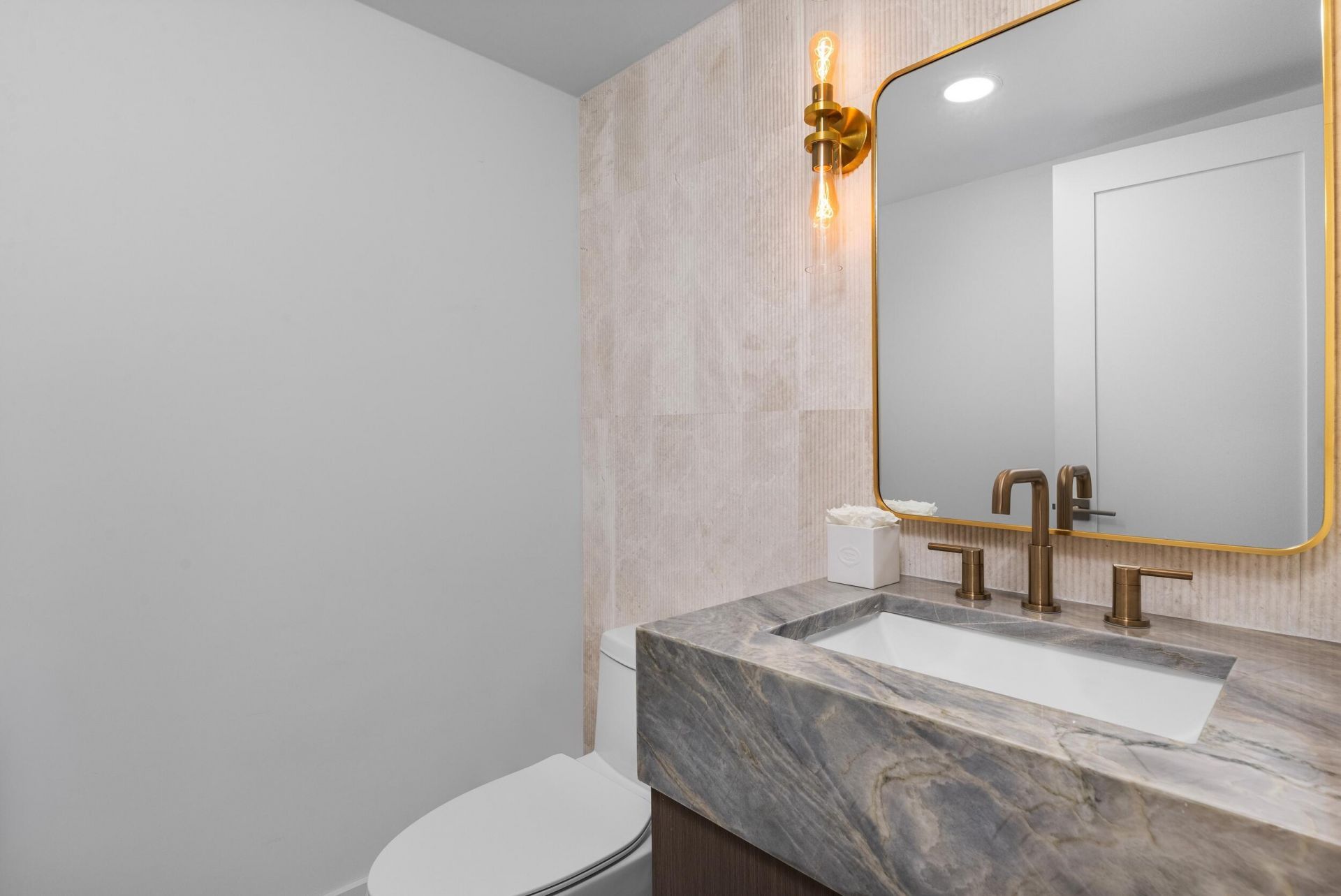 525 S Flagler Drive, Unit 23A, West Palm Beach, FL 33401 Photo