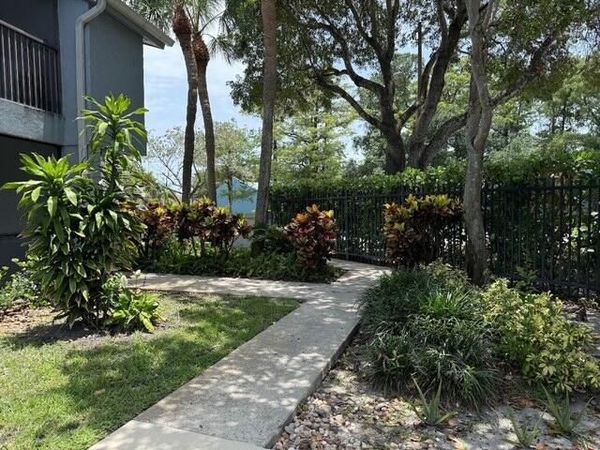 2753 S OAKLAND FOREST Drive, Unit 102, Oakland Park, FL 33309