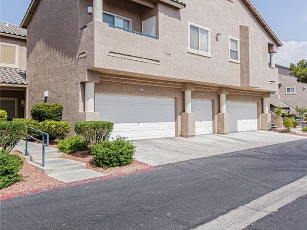 2101 Quartz Cliff Street , Unit 105, Las Vegas, NV 89117