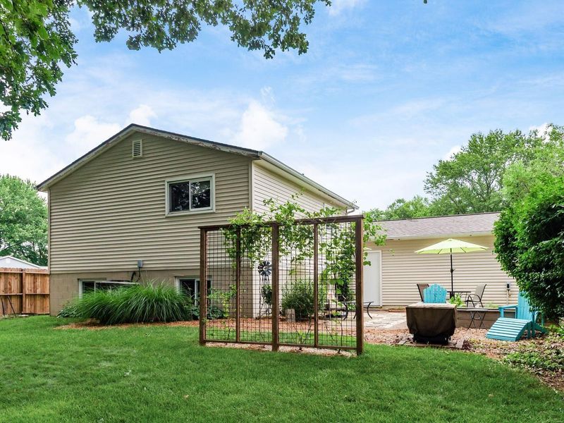 7013 Willowford Lane, Columbus, OH 43235 Photo 6