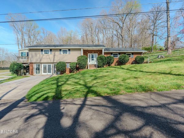 3543 Ginn Farm Drive, Knoxville, TN 37920
