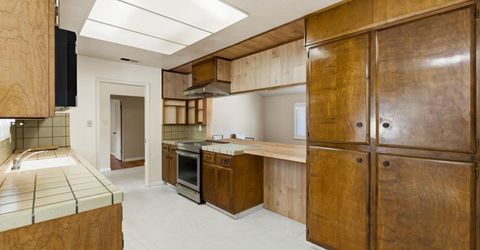 3520 Appleton Way, Stockton, CA 95219 Photo