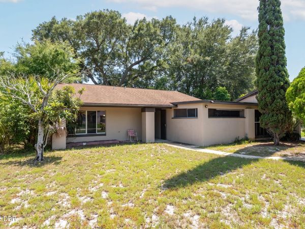 52 Farragut Drive, Palm Coast, FL 32137