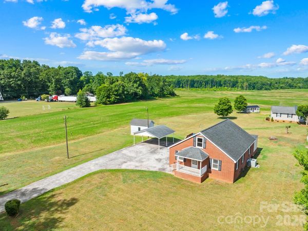 2615 Airport Road , Salisbury, NC 28147