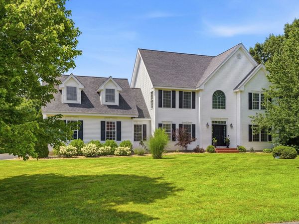 50 Overton Road, Windham, NH 03087