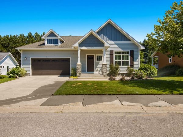 10713 Shrewbury Street, Traverse City, MI 49684