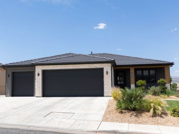 1564 S AMITY LN, Washington, UT 84780
