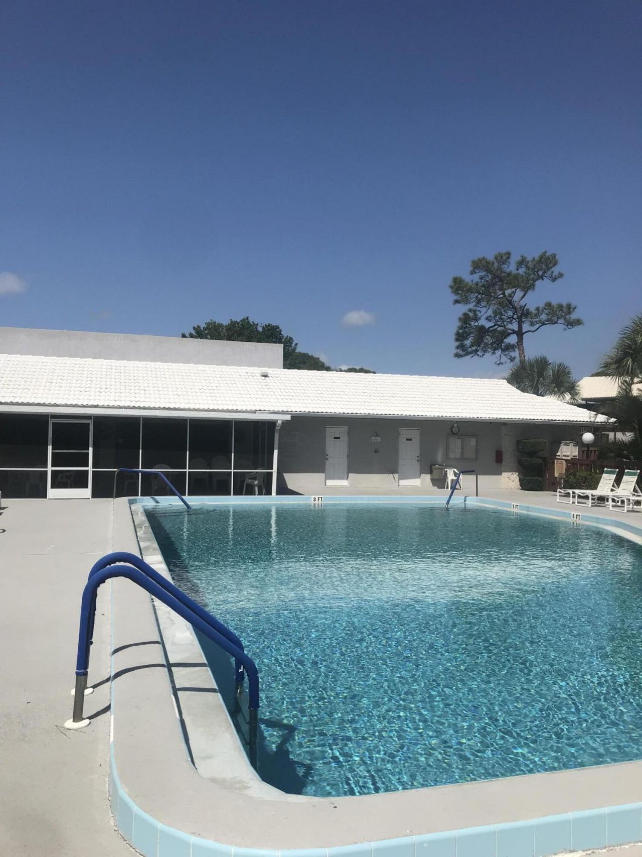 303 SE Castle Court Se, Unit 3-C, Port Saint Lucie, FL 34952 Photo