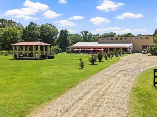 658 County Road 1334 , Pittsburg, TX 75686