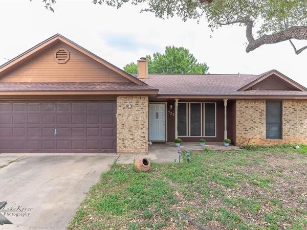 725 Tabard Trail , Abilene, TX 79602