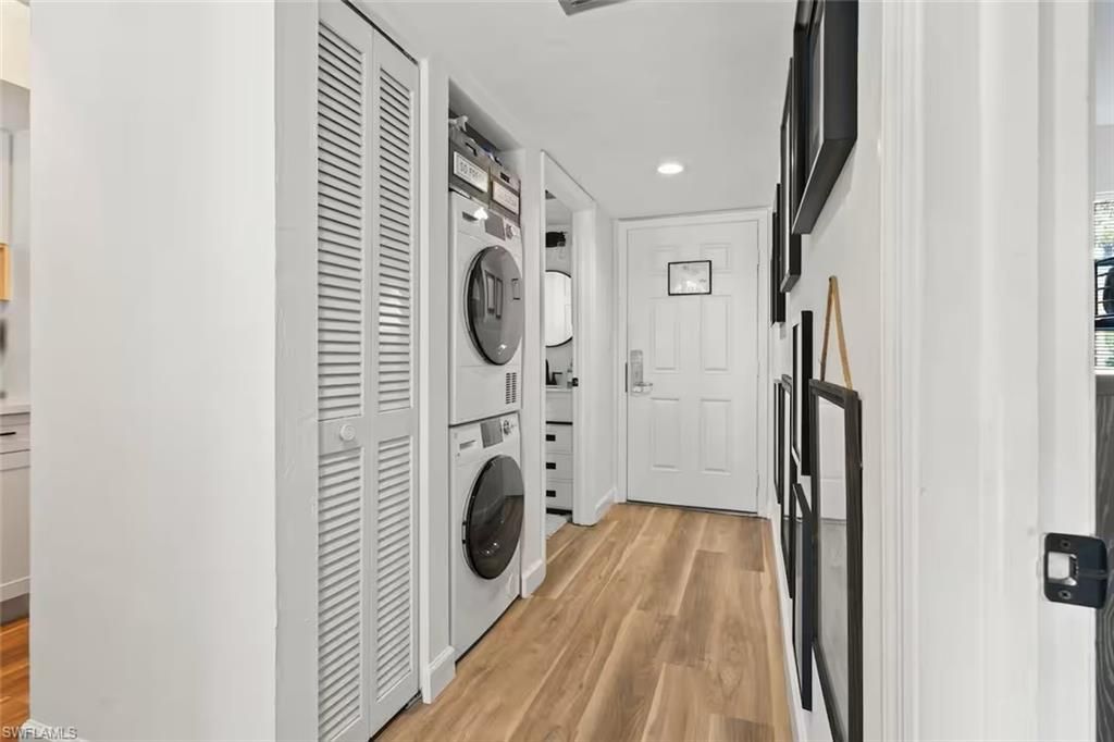 600 Neapolitan Way , Unit 146, Naples, FL 34103 Photo
