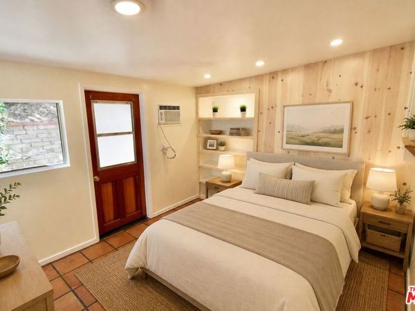 20200 Paradise Lane, Unit A, Topanga, CA 90290