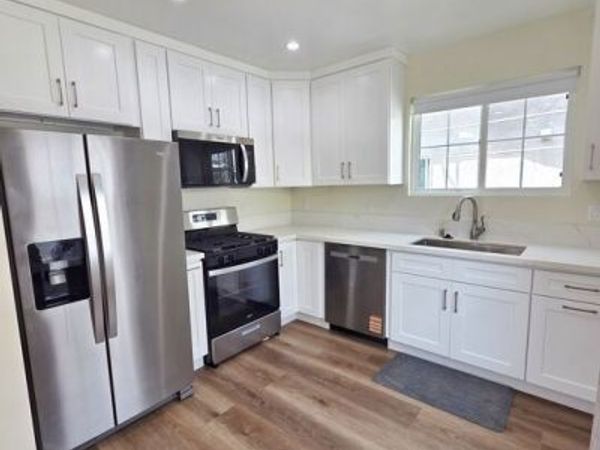 1165 Stanford St, Unit 1, Santa Monica, CA 90403