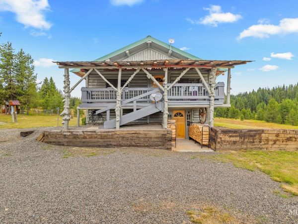702 Maxwell Lane, Elk City, ID 83525