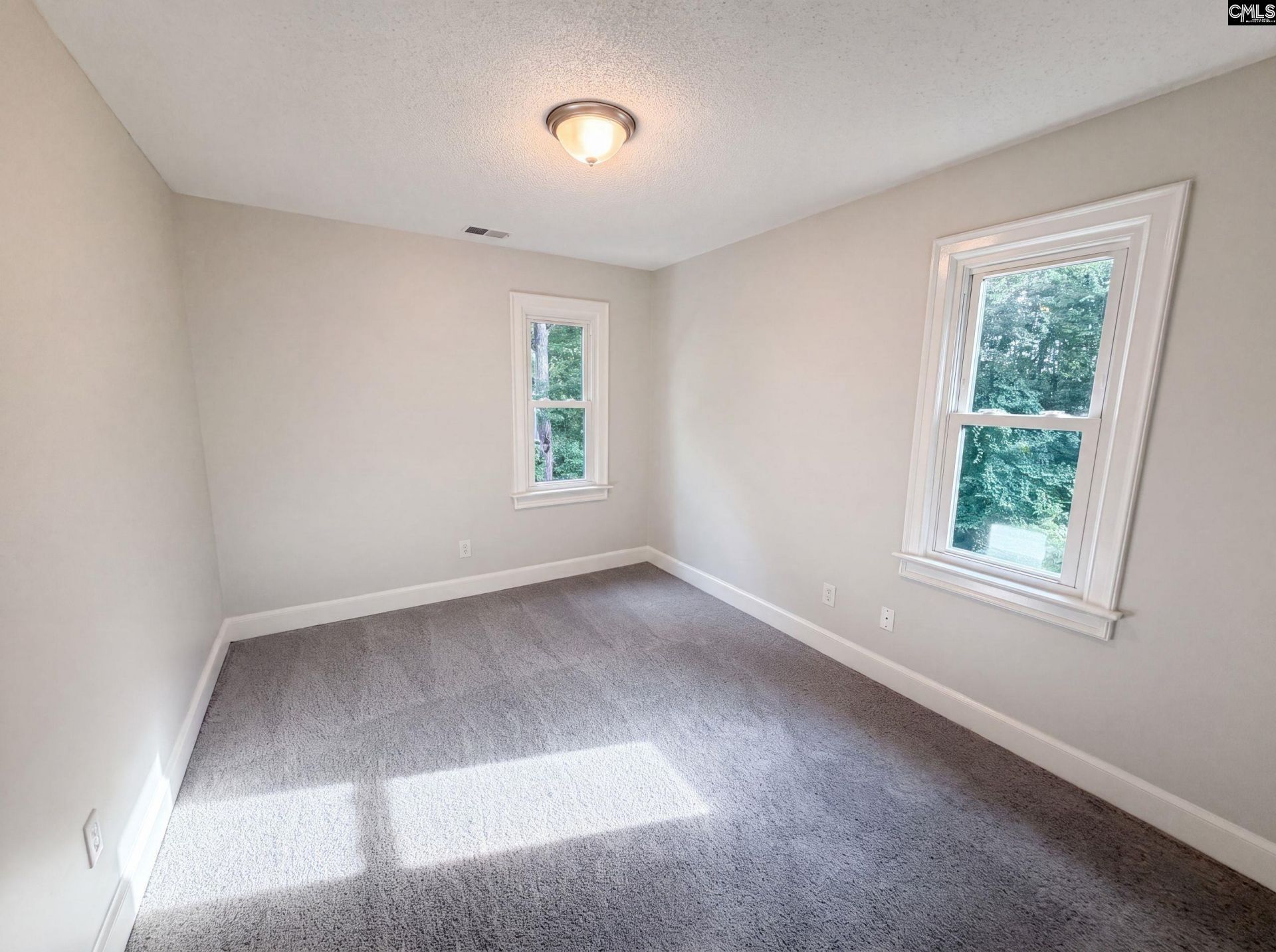 212 Conrad Circle  Photo 13