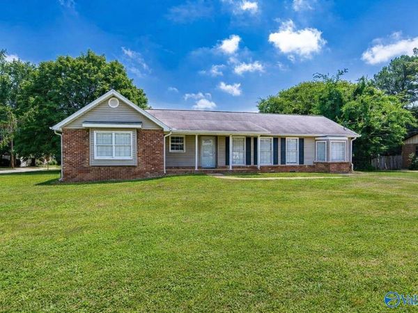 3226 Lewisburg Drive NW, Huntsville, TN 38511