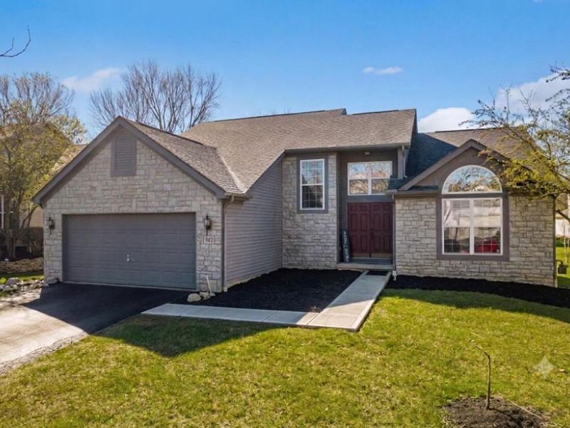 943 Sandrock Avenue, Reynoldsburg, OH 43068 Photo 1