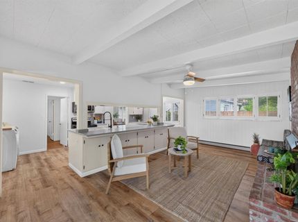 5836 Raymond Way, Sacramento, CA 95820 Photo