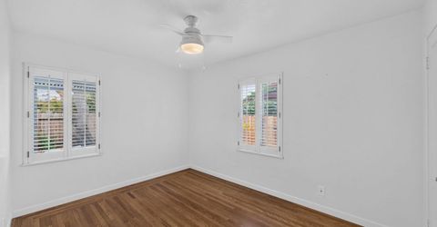 5836 Raymond Way, Sacramento, CA 95820 Photo