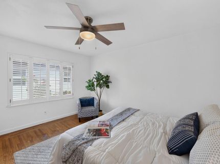 5836 Raymond Way, Sacramento, CA 95820 Photo
