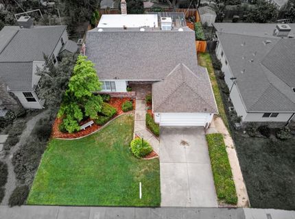 5836 Raymond Way, Sacramento, CA 95820 Photo