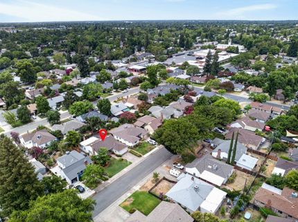 5836 Raymond Way, Sacramento, CA 95820 Photo