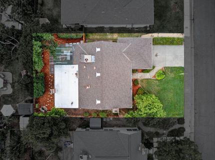 5836 Raymond Way, Sacramento, CA 95820 Photo