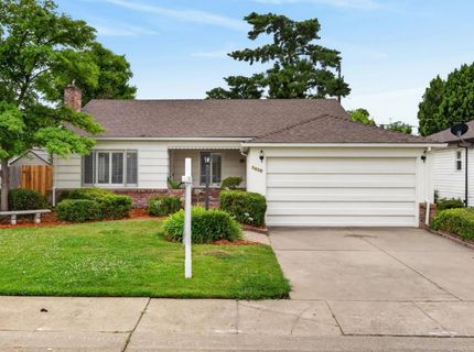 5836 Raymond Way, Sacramento, CA 95820 Photo