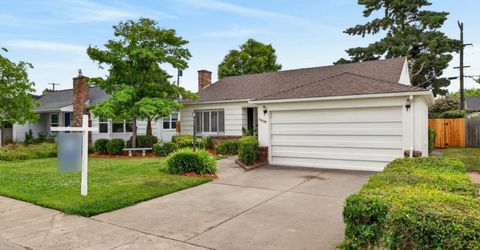 5836 Raymond Way, Sacramento, CA 95820 Photo