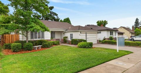 5836 Raymond Way, Sacramento, CA 95820 Photo