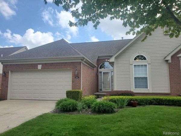 4198 GARDENIA Drive , Sterling Heights, MI 48314