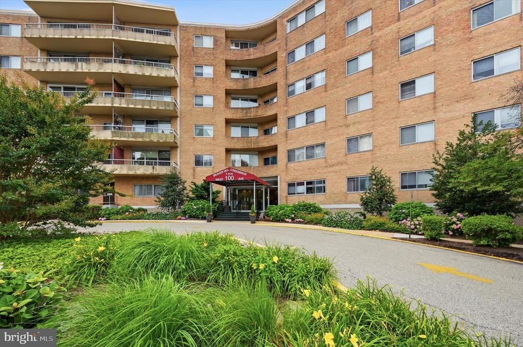 100 WEST AVENUE , JENKINTOWN, PA 19046