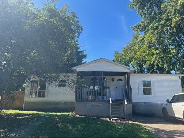 925 Lynn Street , Parkersburg, WV 26101