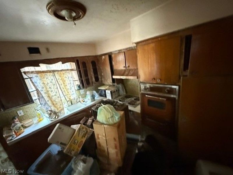 1766 Tanglewood Drive, Akron, OH 44313 Photo 9