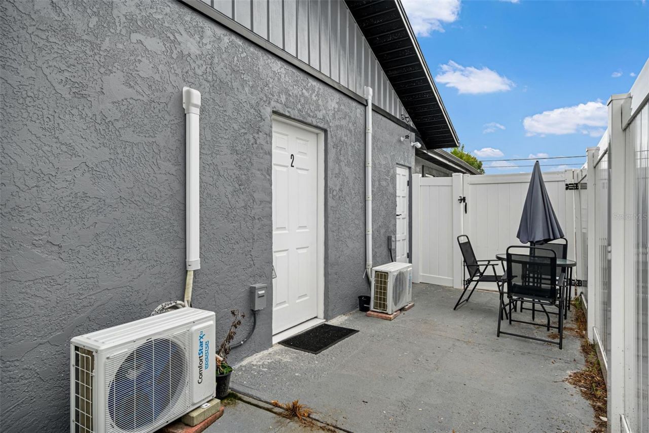 1305 29th Street W, Bradenton, FL 34205 Photo