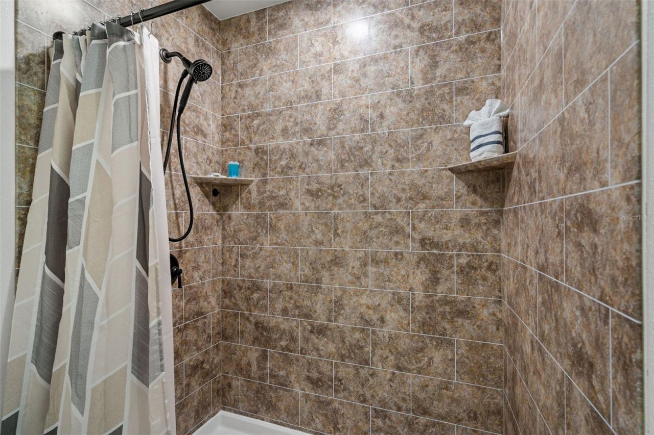 1305 29th Street W, Bradenton, FL 34205 Photo