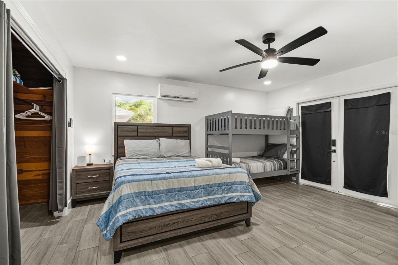 1305 29th Street W, Bradenton, FL 34205 Photo