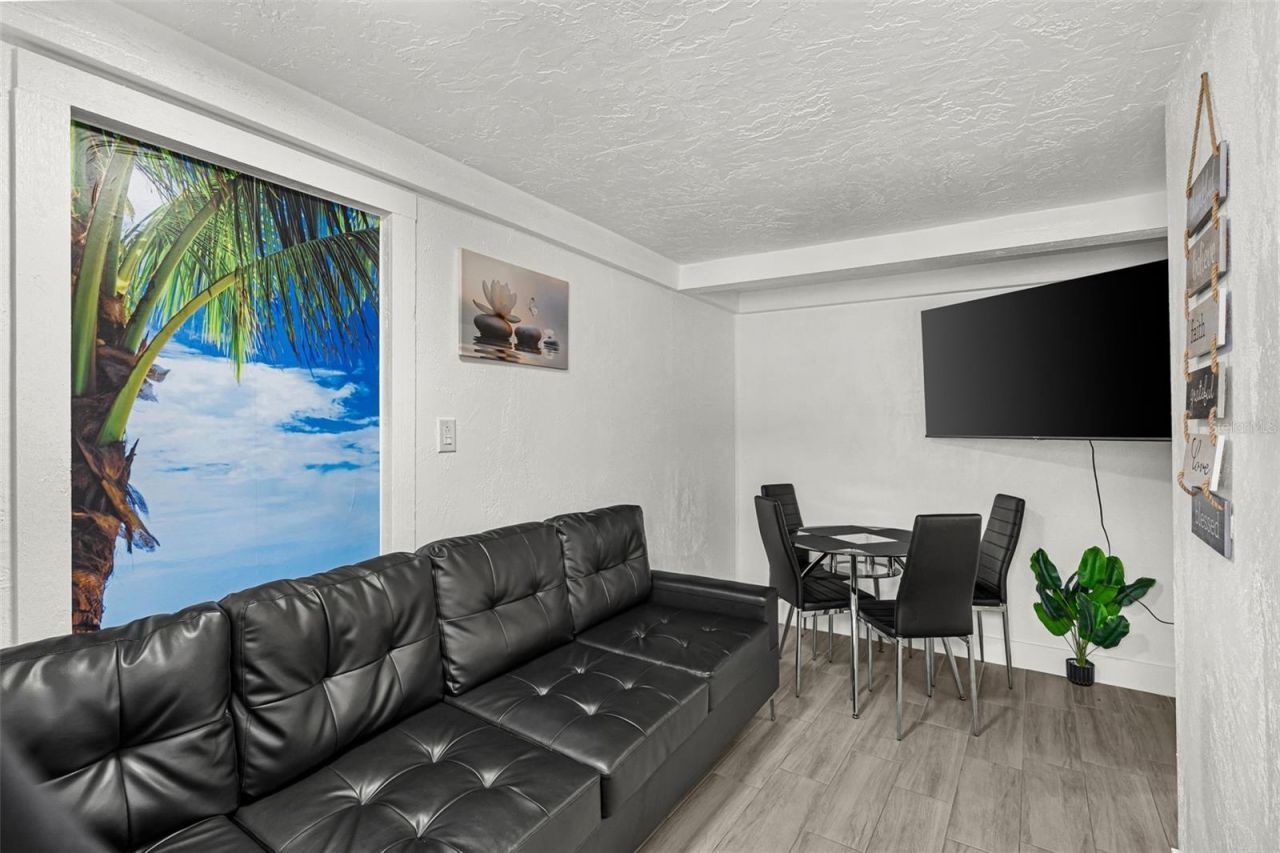 1305 29th Street W, Bradenton, FL 34205 Photo