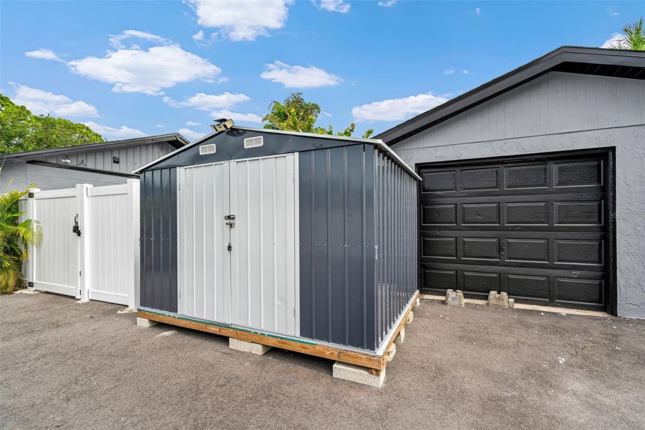1305 29th Street W, Bradenton, FL 34205 Photo